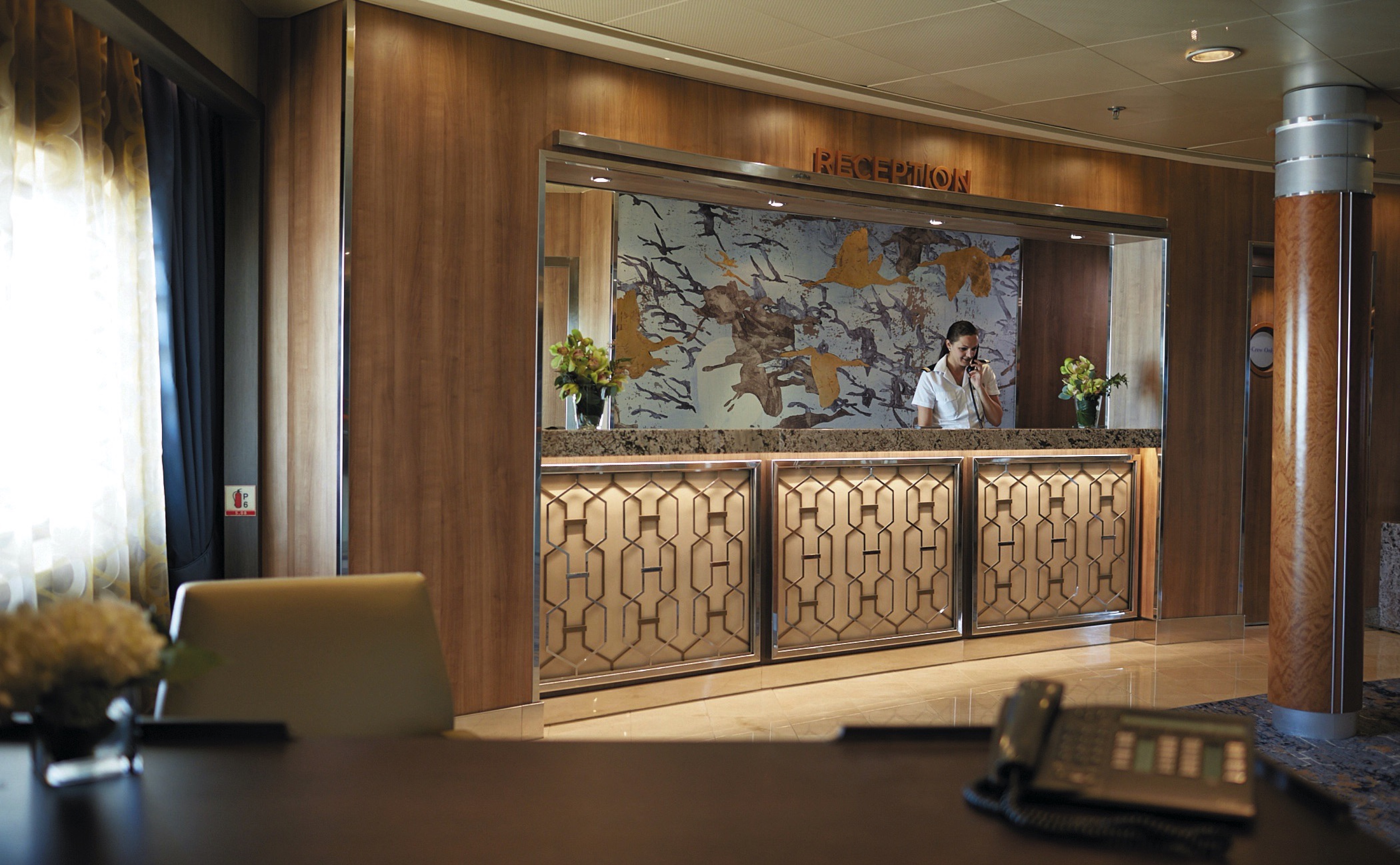 Seven Seas Voyager - Reception, Concierge & General Manager